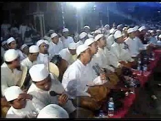 Selawat Ya Robbibil Musthofa (Wahai Tuhanku dengan Nabi Muhammad) - Ahbabul Musthofa feat Habib Syech Bin Abdul Qodir