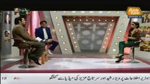 Aap Imran Khan Ke Sath Bat Se Khelna Pasand Karen Gi Ya Ball Se-Qandeel Baloch Answers