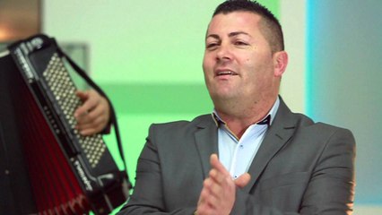 Oliver Lozanoski -  Edna e majka