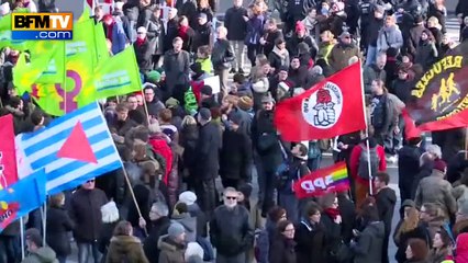 Manifestation sous tension de l'extrême droite à Cologne