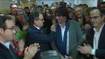 Artur Mas claudica y Carles Puigdemont será el President de la Generalitat