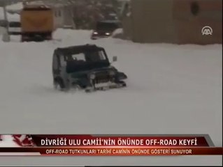 Divrigi'de kar üstünde Off-road gösterisi sunuldu... on the snow off-road show