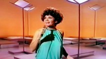 Shirley Bassey - Day By Day / I Capricorn (1976 Show #5)