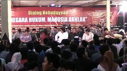 CAK NUN & KYAI KANJENG - Dialog Kebudayaan, Pendopo Taman Siswa Yogyakarta - November 2011 #8