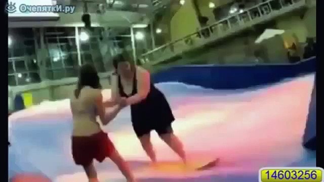 Приколы с пьяными русскими девушками | Приколы девушек с ДТП - [Июнь 2015]