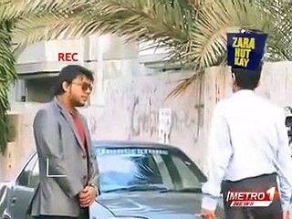 Zara Hut Kay Chahta Kya Hai Very Funny Video Clips 2016