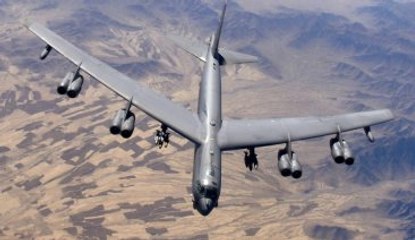 ABD'den Kuzey Kore'ye 'Nükleer' Kapasiteli B-52 Uçağıyla Gözdağı