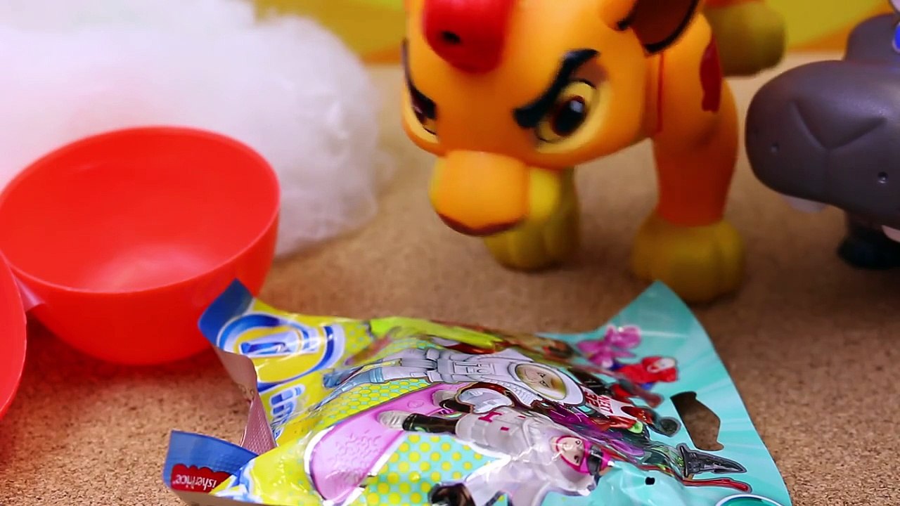 Lion Guard NEW Disney Junior Lion King Cartoon Show Toys Kion Finds Surprise Eggs & Toys