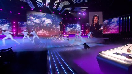 Lauren Murray takes on Mariah Carey track | Live Week 4 | The X Factor 2015