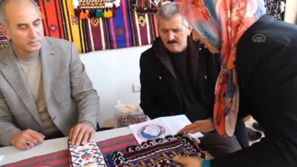 Askerler Üşümesin" Diye Yün Çorap Ördüler