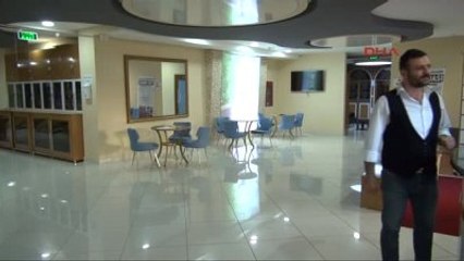 İzmit'te 1,5 Ton Tuzun İçerisinde Şifa Arıyorlar