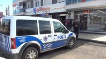 Kasiyere 'Kafana Sıkarım' Dedikten Sonra Kasayı Soydu