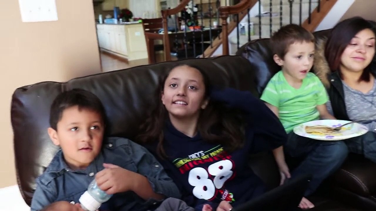 Baby s First Thanksgiving! ☆FLASHBACKS☆ Let Christmas Begin! (FUNnel Vision Family Fun Vlog)