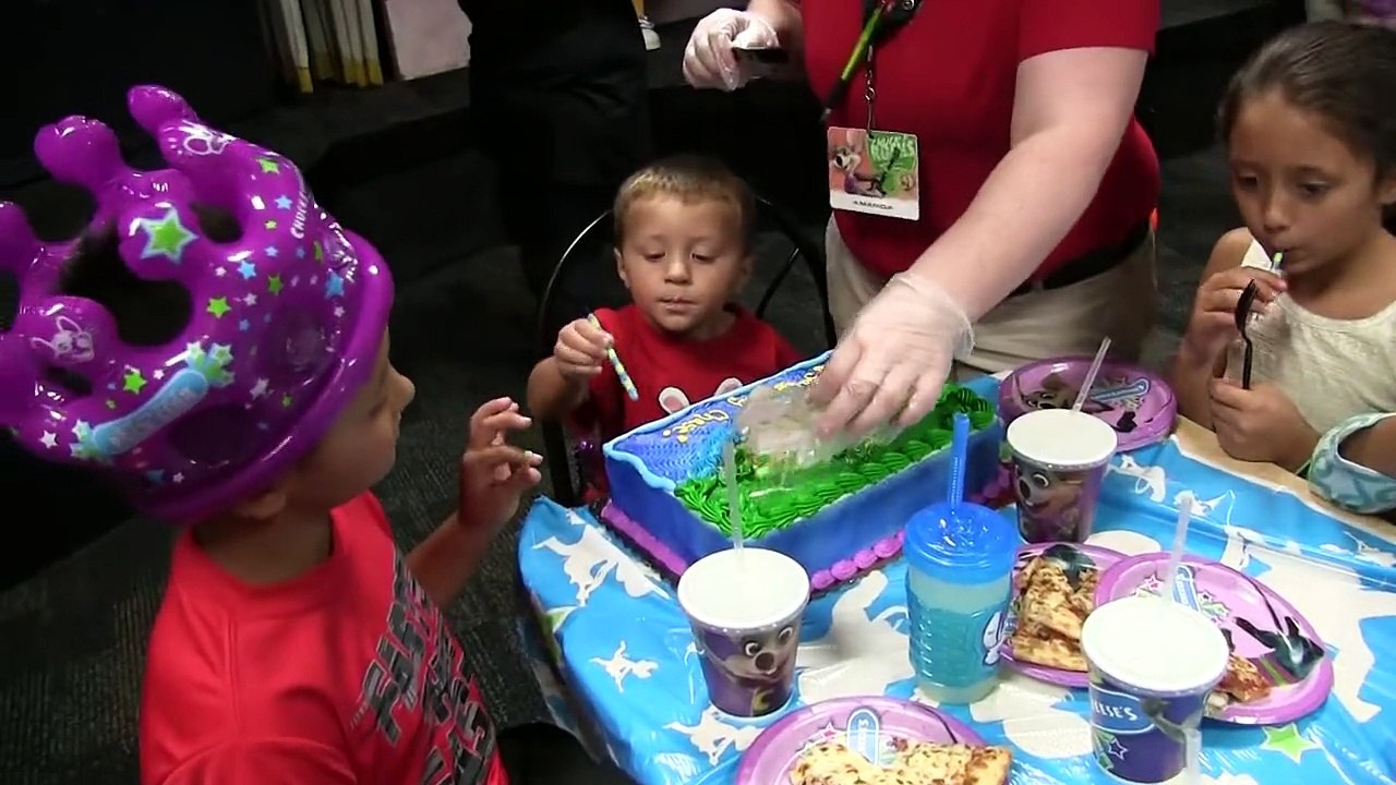 Chase s 3rd Birthday Party @ Chuck E. Cheese w  HUGE Present! (+ Juggle Bubbles)