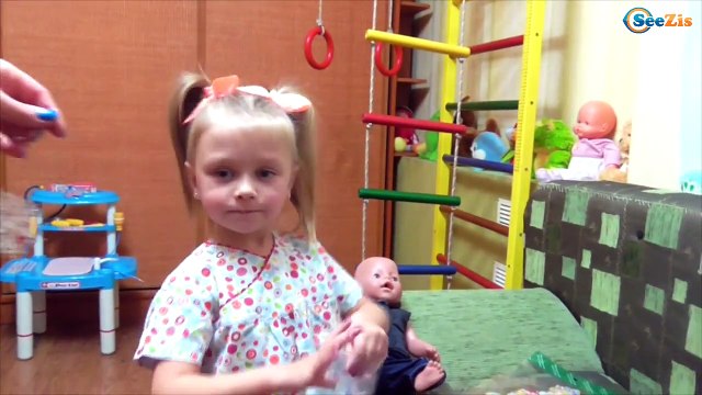 ✔ Кукла Беби Борн и Ярослава украшают комнату к Новому Году - Doll Baby Born with Yaroslava ✔