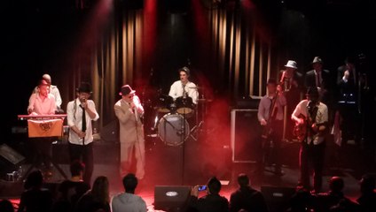 Jo Corbeau feat Chocolate Jesus à la MJC l'escale - Aiholi (live)