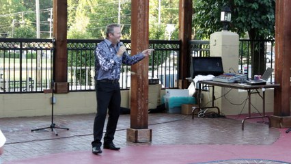 Colin Paul sings 'Dancing Shoes' Elvis Week 2014