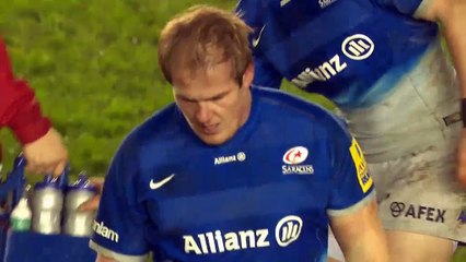 Rhys Gill reçoit un carton rouge pour un plaquage dangereux