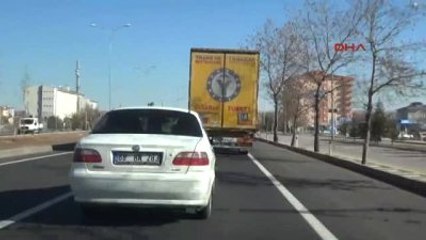 Aksaray'da 100 Bin Paket Kaçak Sigara Ele Geçirildi