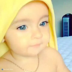 Most beautiful baby saying papa