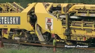 Amazing massive machine to make rail track - YouTube