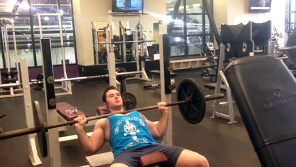 Jake's workout - Chest day w- commentary by Jake and Jimmy