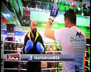 Amir khan And wajahat khan kick off the show with boxing Mahaaz