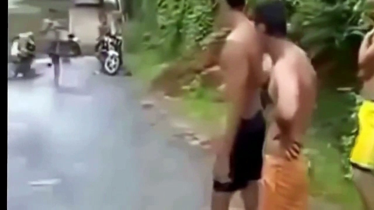 New Funny Videos-funny videos for Facebook by Look4music in 480p