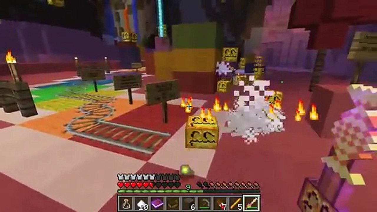 Pat and Jen PopularMMOs Minecraft CANDY LAND HALLOWEEN CANDY Custom Map [3]