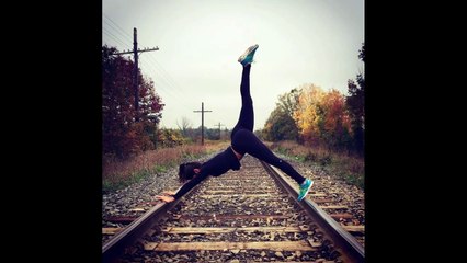 Girls in Yoga Pants #3