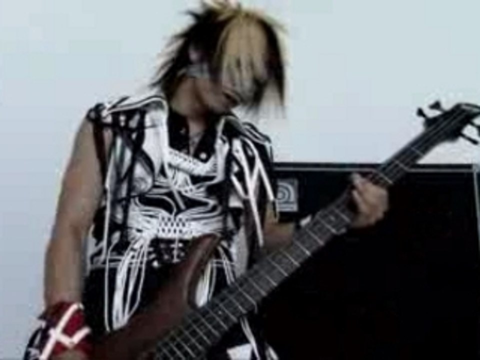 Gazette - Zakurogata No Yuuutsu Pv