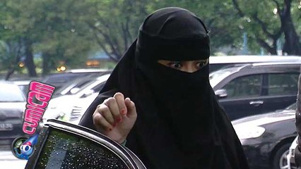 Kisah di Balik Cadar Soraya Abdullah - Cumicam 01 November 2015