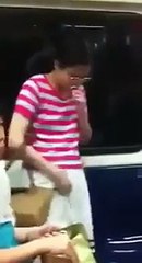 Scratch and smell : this woman has serious problems