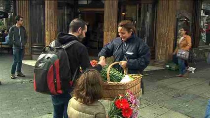Flores solidarias para conmemorar el Día de Todos los Santos