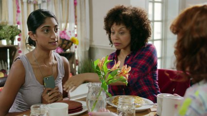 5 Stages Every Girl Goes Through When Stalking Her Ex On Social Media