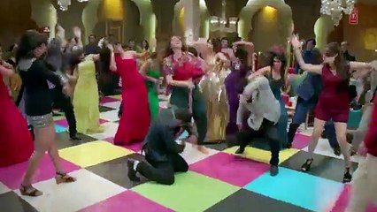 Abhi Toh Party Shur Hoi Ha  - Video Song 2015