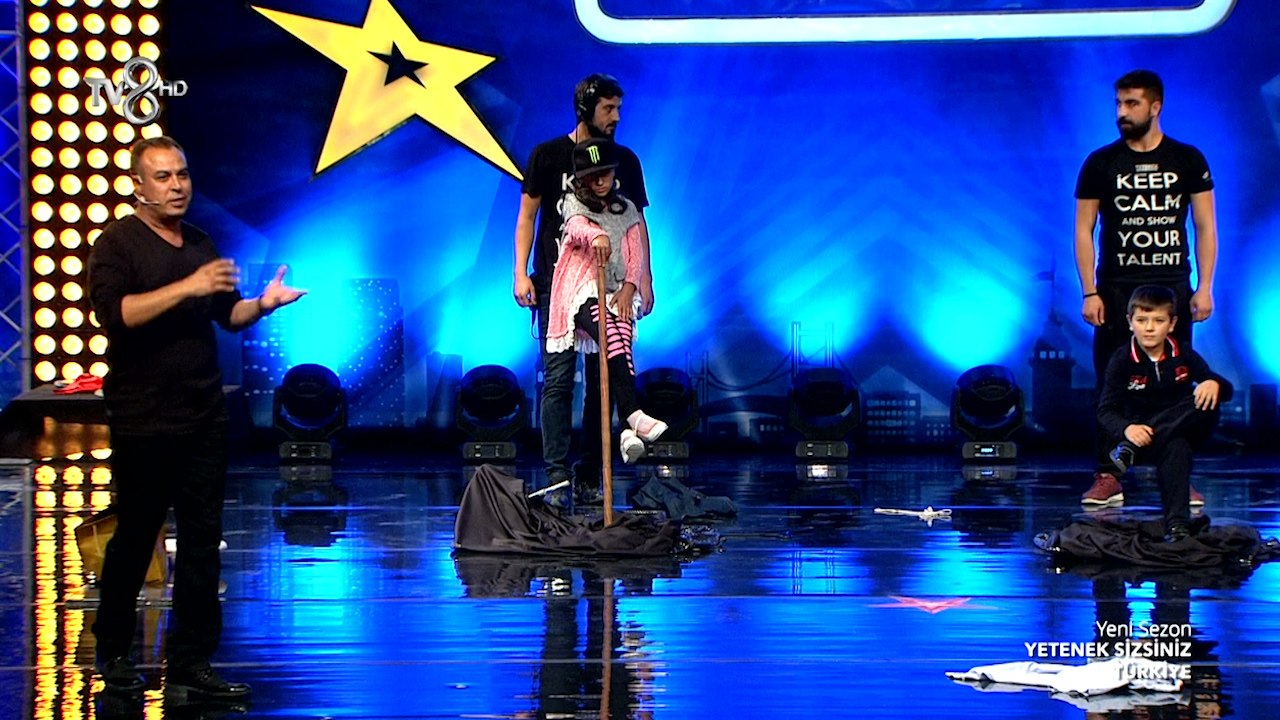 Atilla Çağlayan 'İllüzyon Gösterisi' - Yetenek Sizsiniz Türkiye 24 Ekim 2015