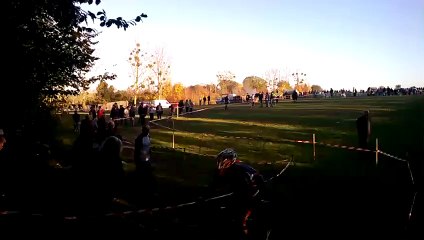 Cyclo-cross de Marle : Venturini seul en tête à Marle