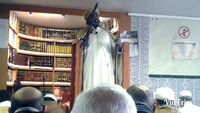 said mohamed djibrile Montfermeil les pleurs résonne a la mosquée et frisson et larmes rempli