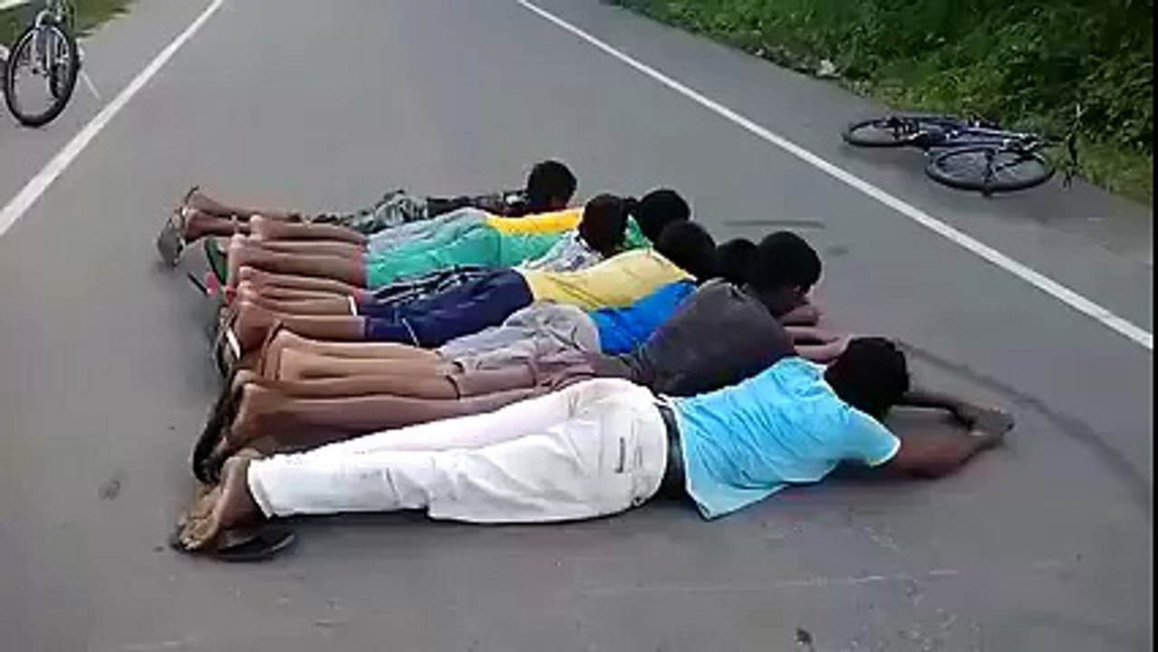 cycle stunts