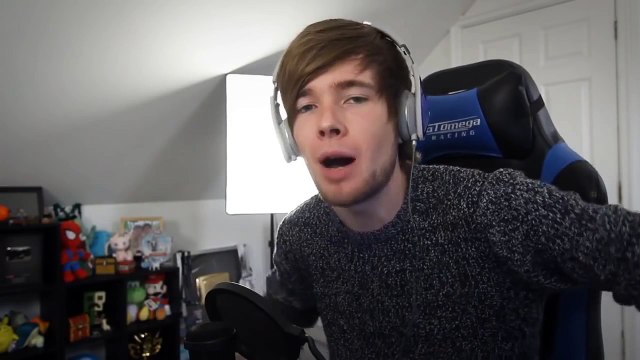 TDM | DanTDM | Minecraft | STOLEN MY CLOTHES!! | Lights Out Horror Custom Map