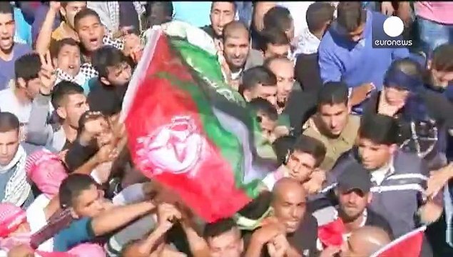 Δυτική Όχθη: Κηδεύτηκαν νέοι Παλαιστίνιοι που σκοτώθηκαν σε συγκρούσεις