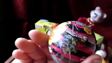 Surprise Egg Monster High. Chupa Chups. Puppet opens Surprise Egg. Яйца с сюрпризом. Люляб