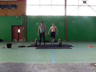 Partner deadlift
