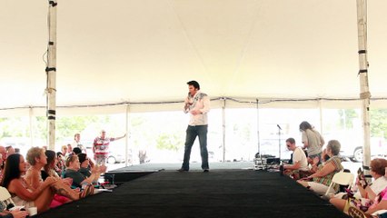 Michael Cullipher sings 'Viva Las Vegas' Elvis Week 2015