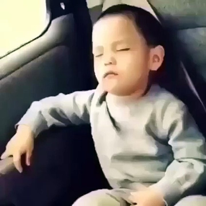 Whenever I play this video can't stop laughing at this kid!!! Damn Cute