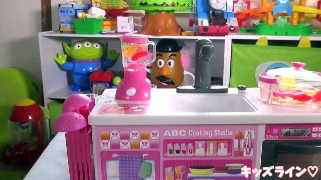 Takara Tomy - リカちゃん　お水でぶくぶくおりょうり　ABCクッキングスタジオ x360