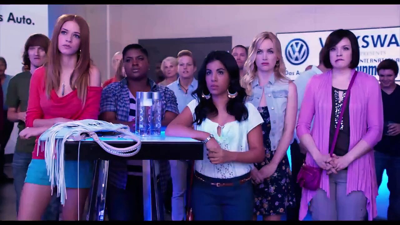 Pitch Perfect 2 Interview