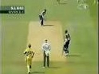 sanath jayasuriya hiting australia