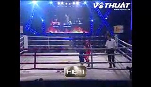 Boxing 31/10/2015 Trận 1 : Trịnh Thị Diễm Kiều (Quân đội) VS Hồ Thanh Hằng (TPHCM)